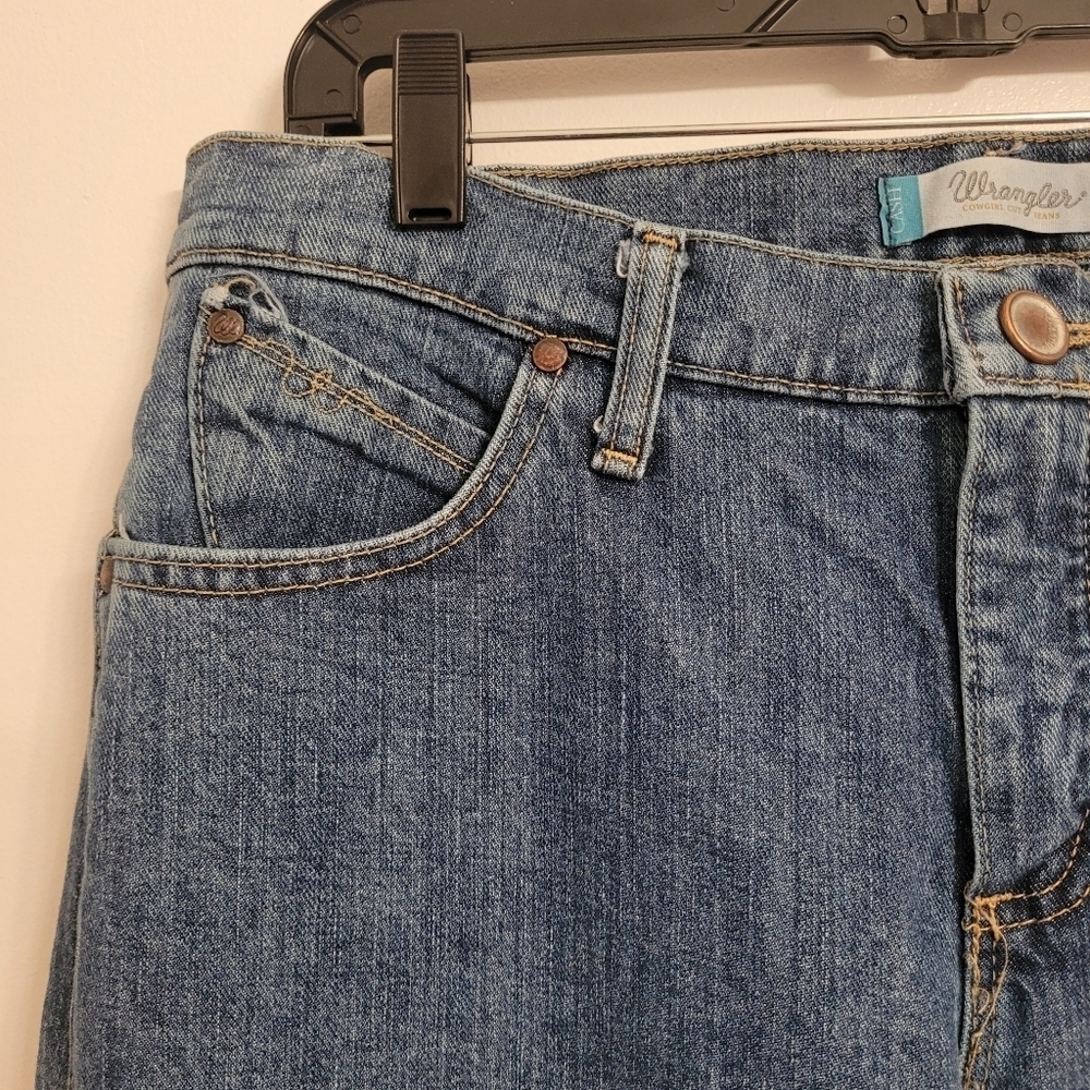 Wrangler Cowgirl Cut Classic Blue Denim Women's Jeans 11/12X32 western rodeo - Picture 5 of 16
